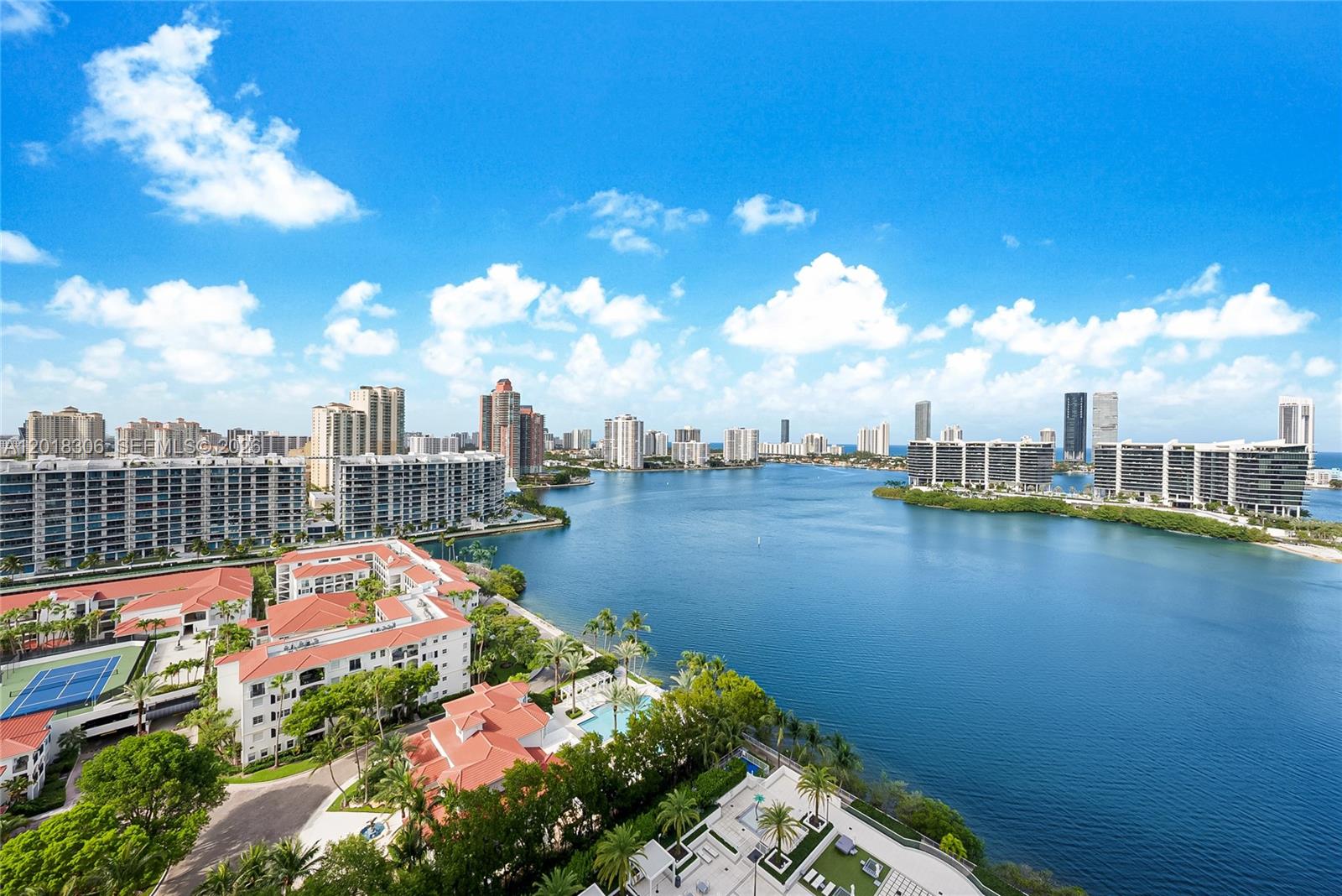 THE PENINSULA II CONDO - Residential