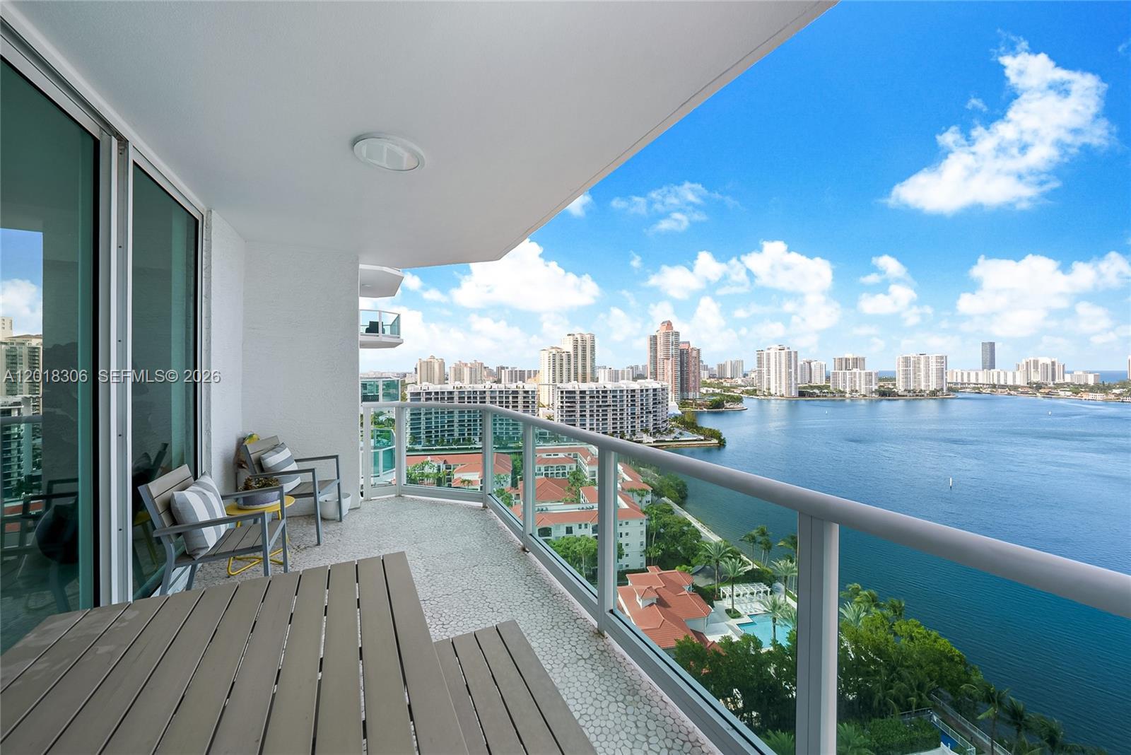 THE PENINSULA II CONDO - Residential