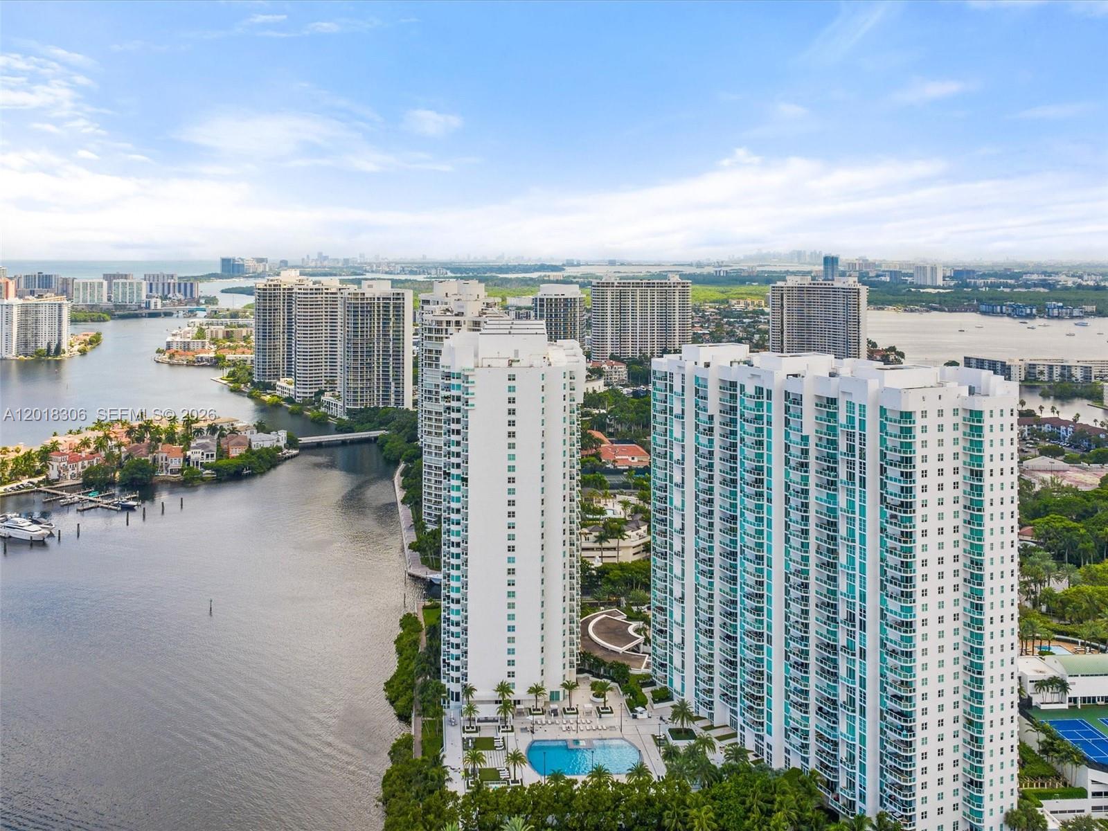 THE PENINSULA II CONDO - Residential