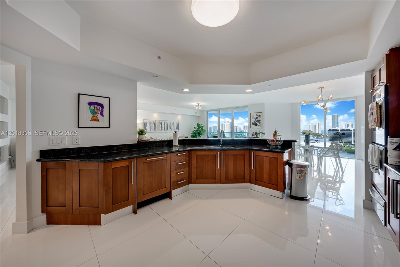 THE PENINSULA II CONDO - Residential