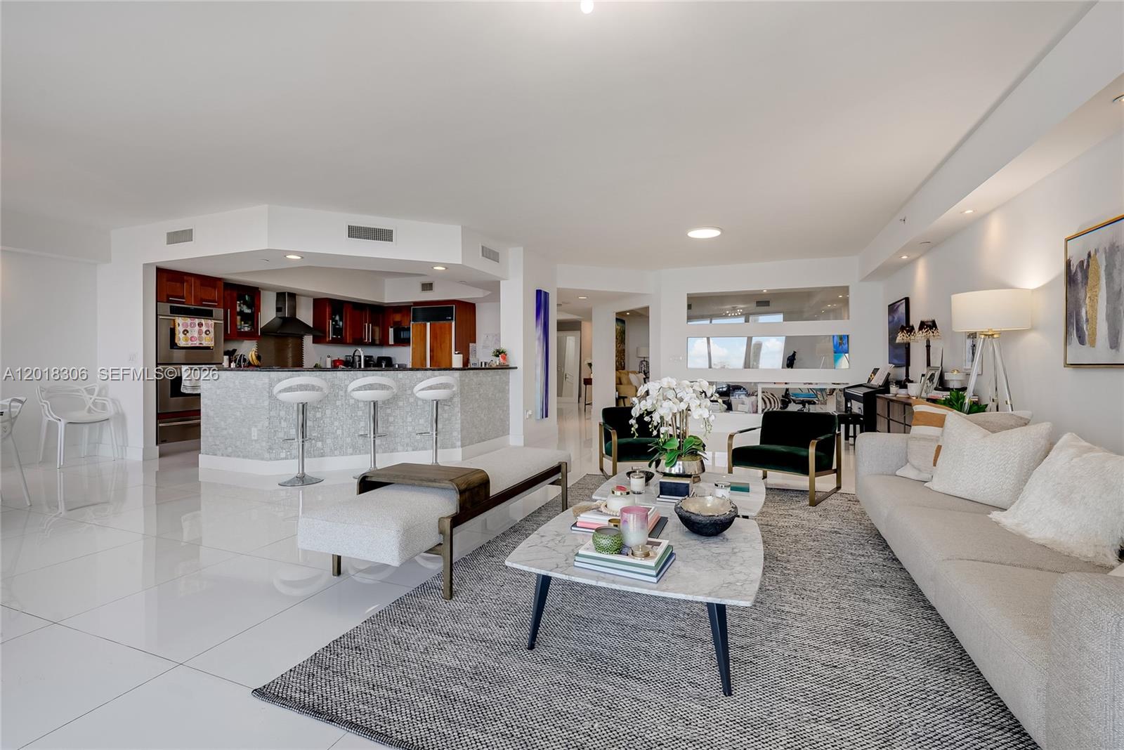 3301 NE 183rd St 2007, Aventura, FL, 33160/$1,820,000 3 3301 NE 183rd St 2007
