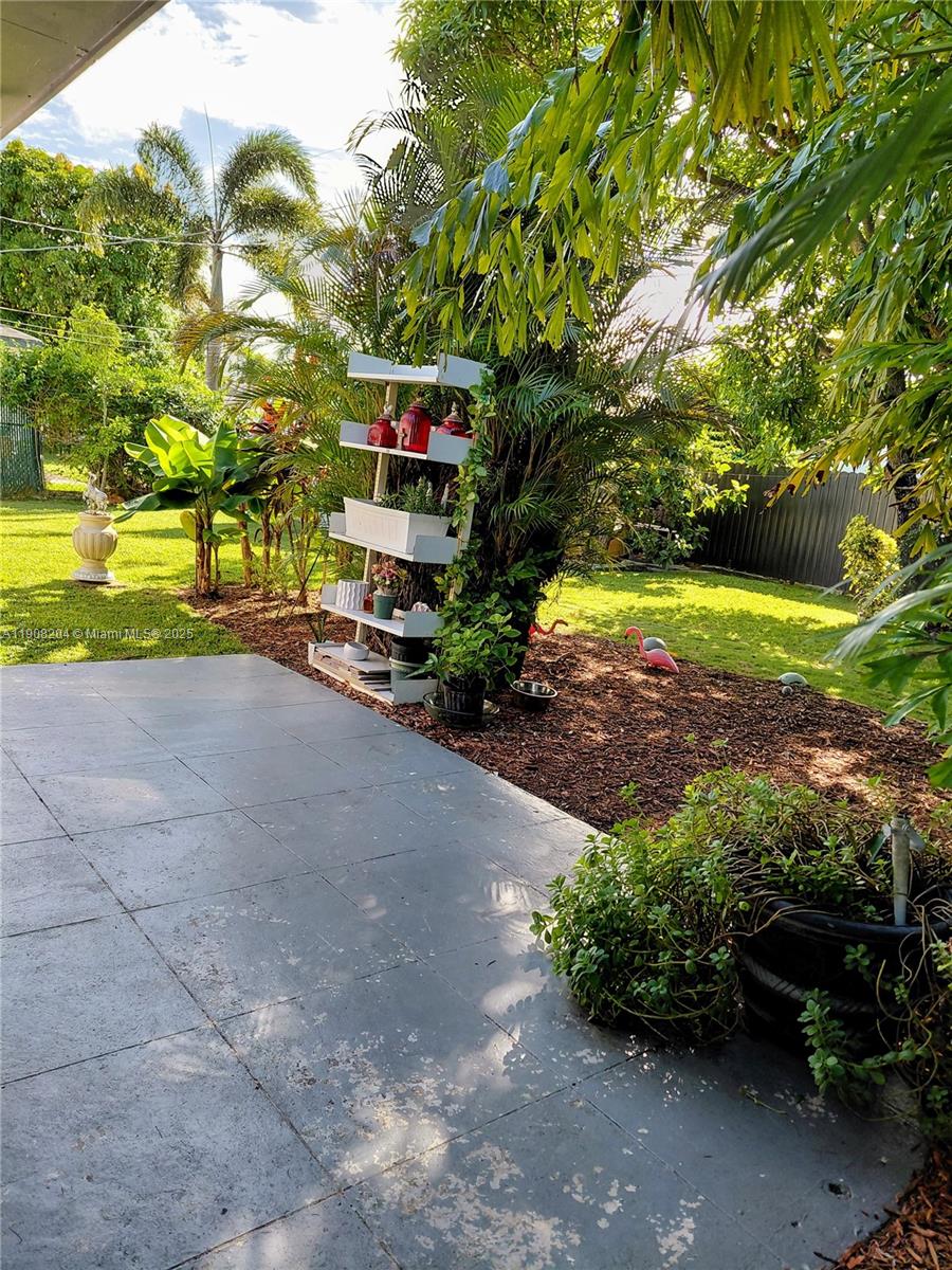 CORAL PARK ESTATES SEC 1 - Residential