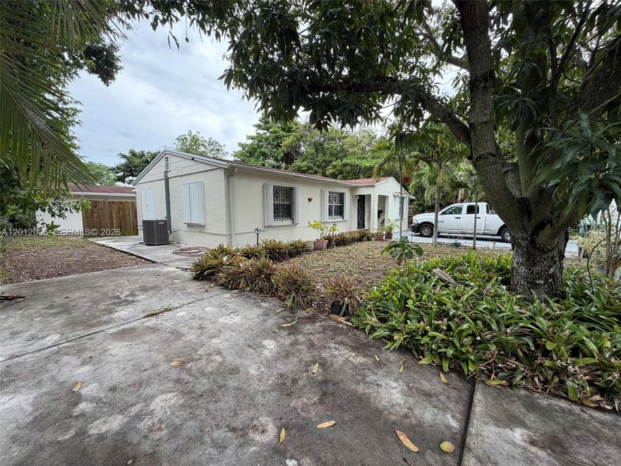 Exceptional opportunity in West Miami Shores! Versatile 3-bed/2-baths house + ~300 SF detached in-law suite (legal), ideal for extended family or rental income. Zoned multifamily (2–9 units) with two existing units, perfect for end-users or investors. There's plenty of parking and two large driveways perfect for trucks, RVs, or boats. Conveniently located near major highways, shopping, dining, and schools, offering accessibility and long-term value in a growing Miami neighborhood. LENDER CREDIT AVAILABLE for Buyer if Preferred Lender is used.