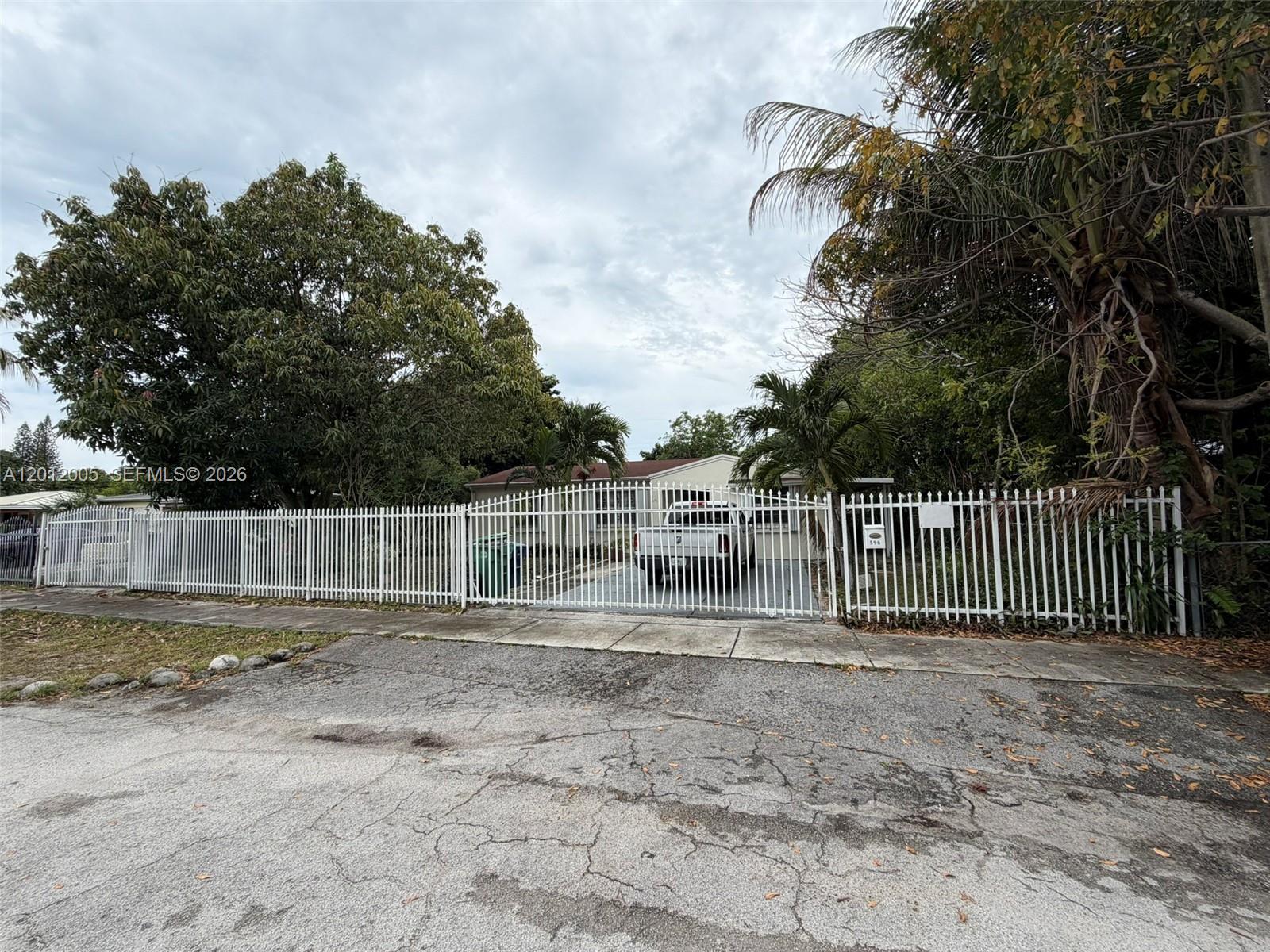 596 NW 109th St