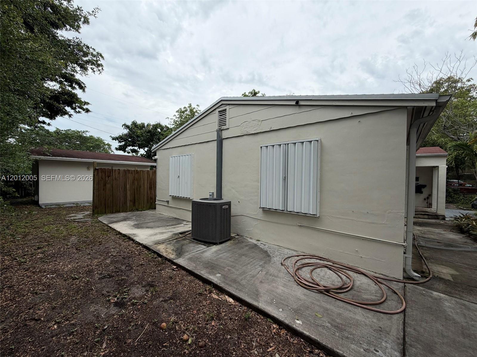 596 NW 109th St