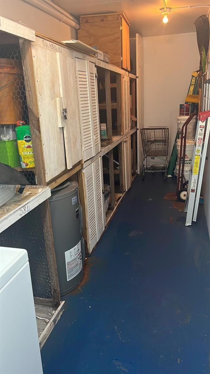 TILFORD N CONDO - Residential