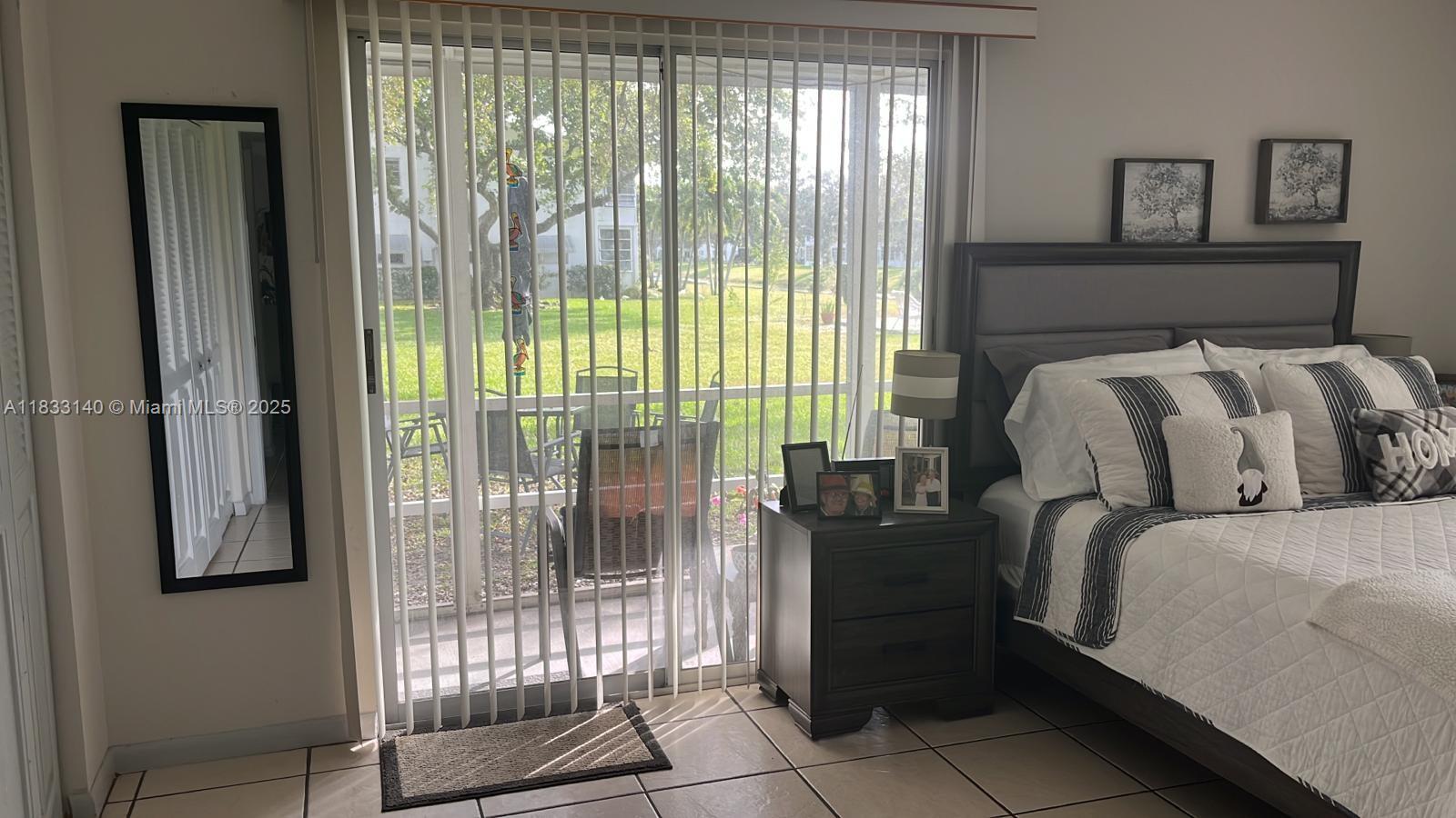 TILFORD N CONDO - Residential