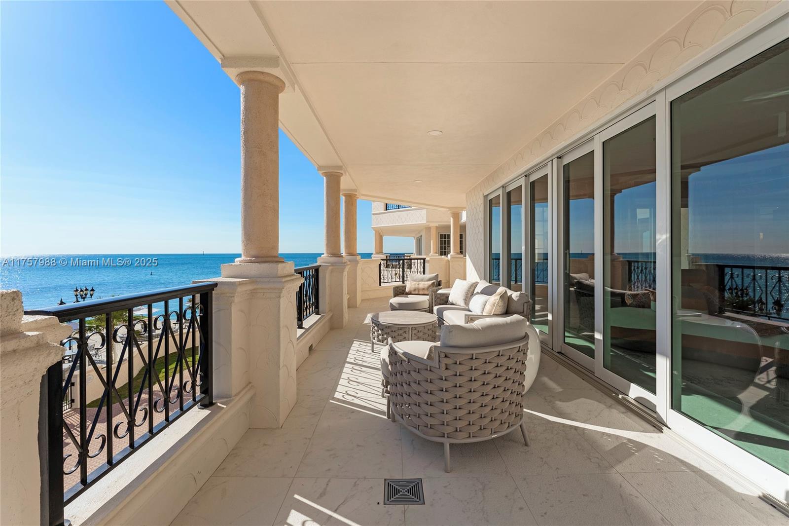 OCEANSIDE @ FISHER ISL CO - Residential