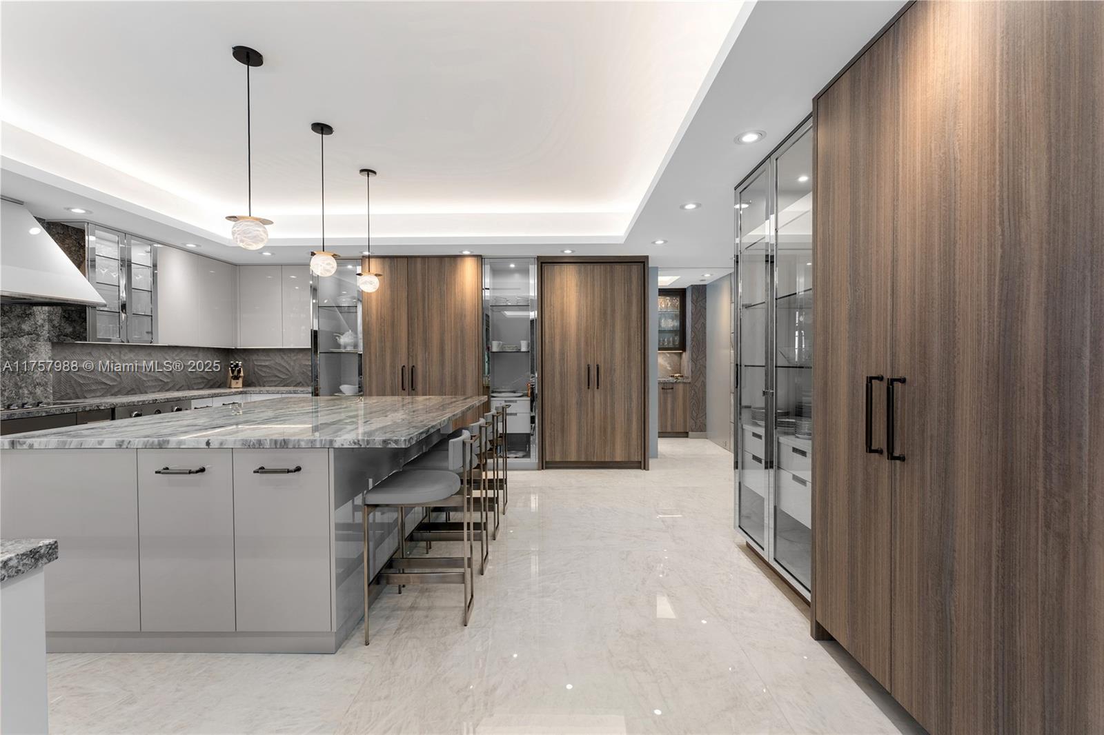 OCEANSIDE @ FISHER ISL CO - Residential