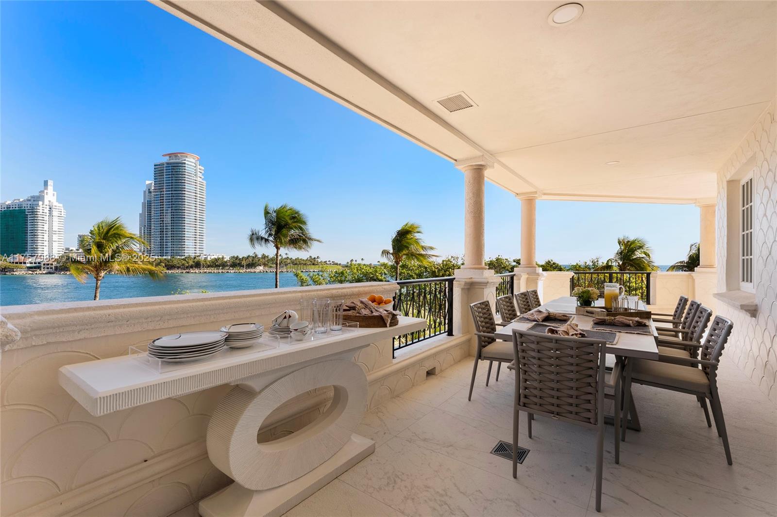 OCEANSIDE @ FISHER ISL CO - Residential