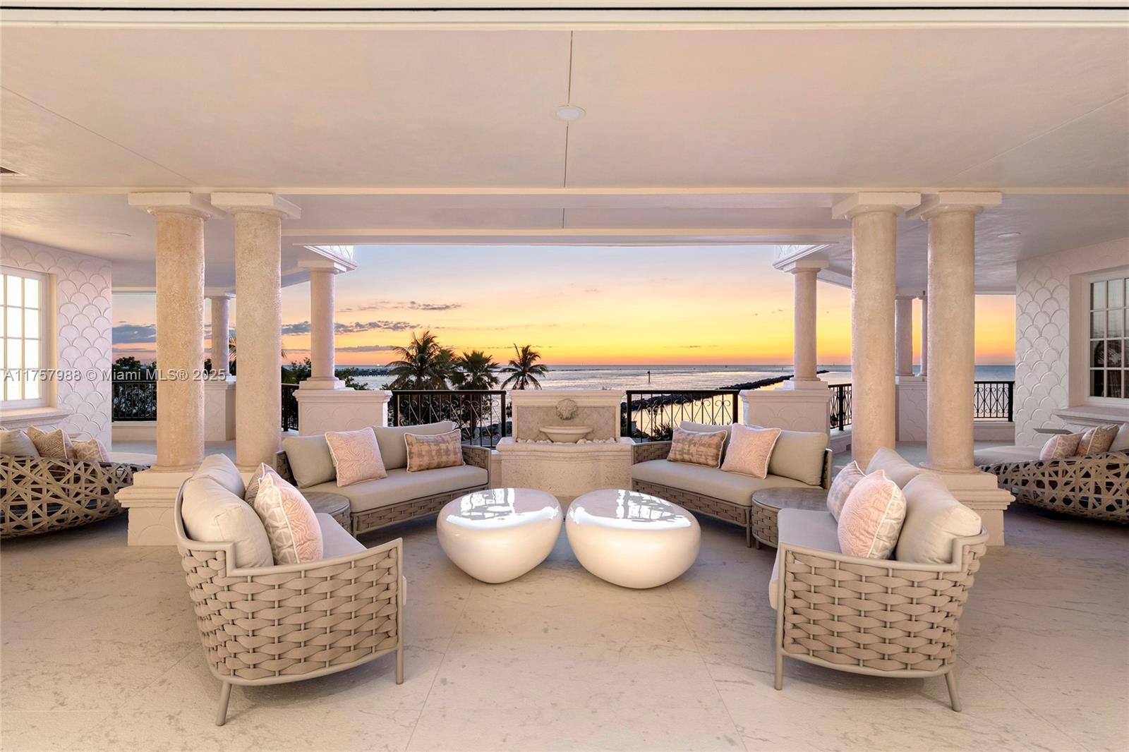OCEANSIDE @ FISHER ISL CO - Residential