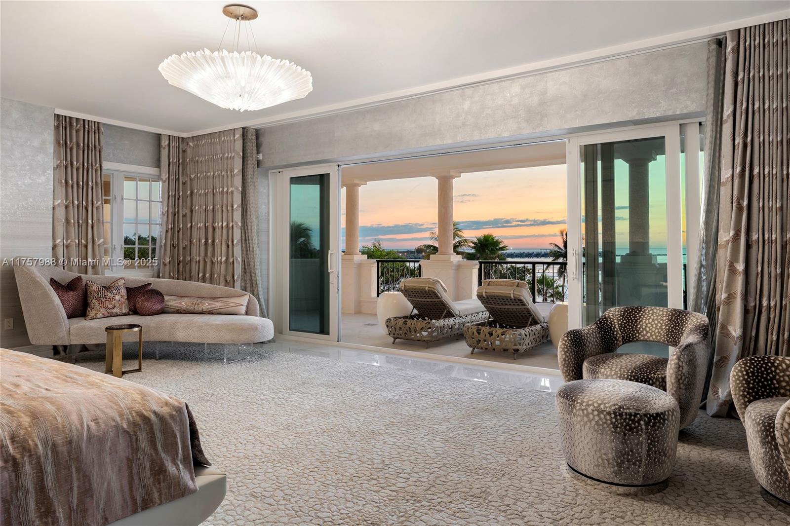 OCEANSIDE @ FISHER ISL CO - Residential