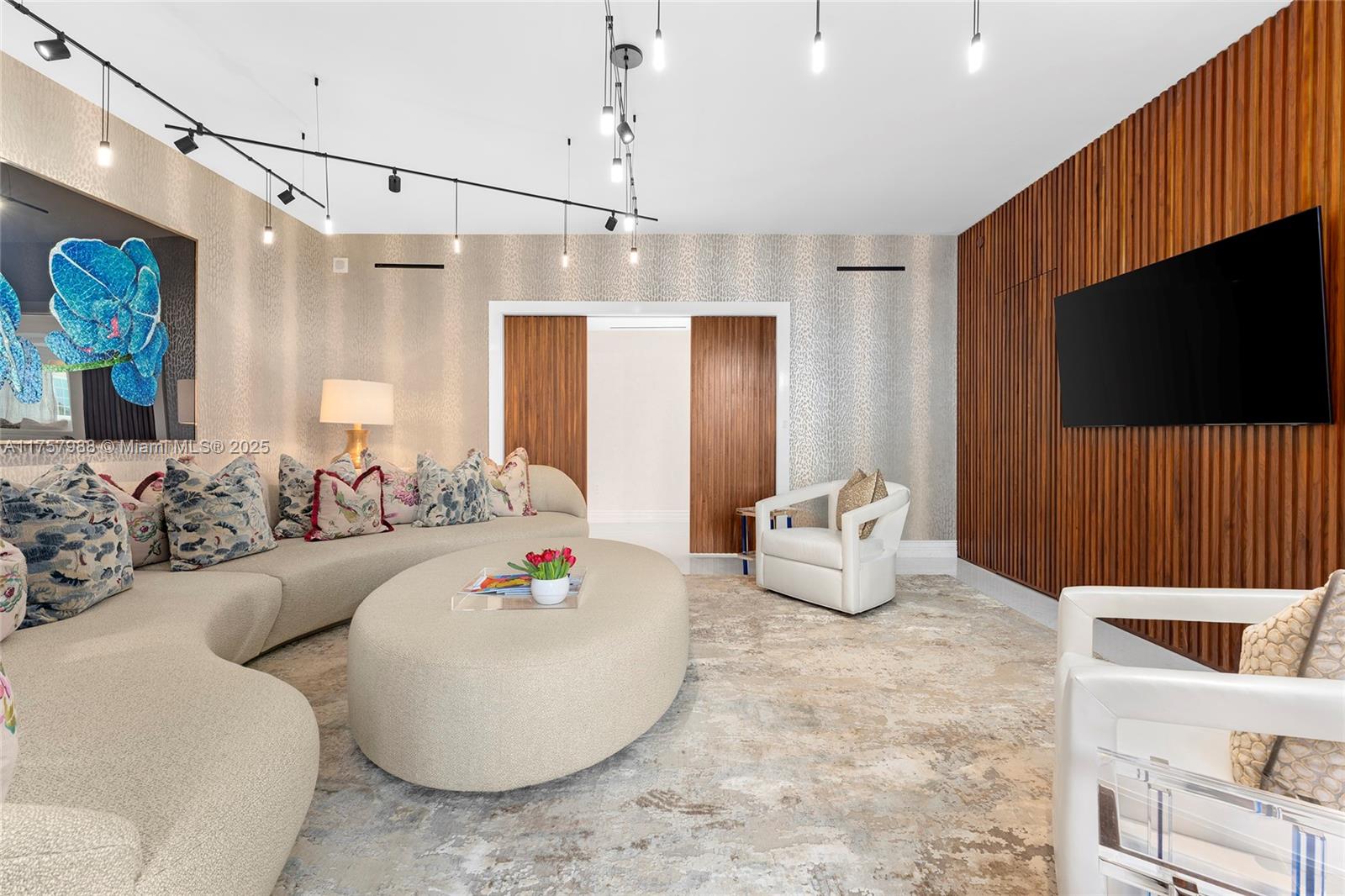 OCEANSIDE @ FISHER ISL CO - Residential