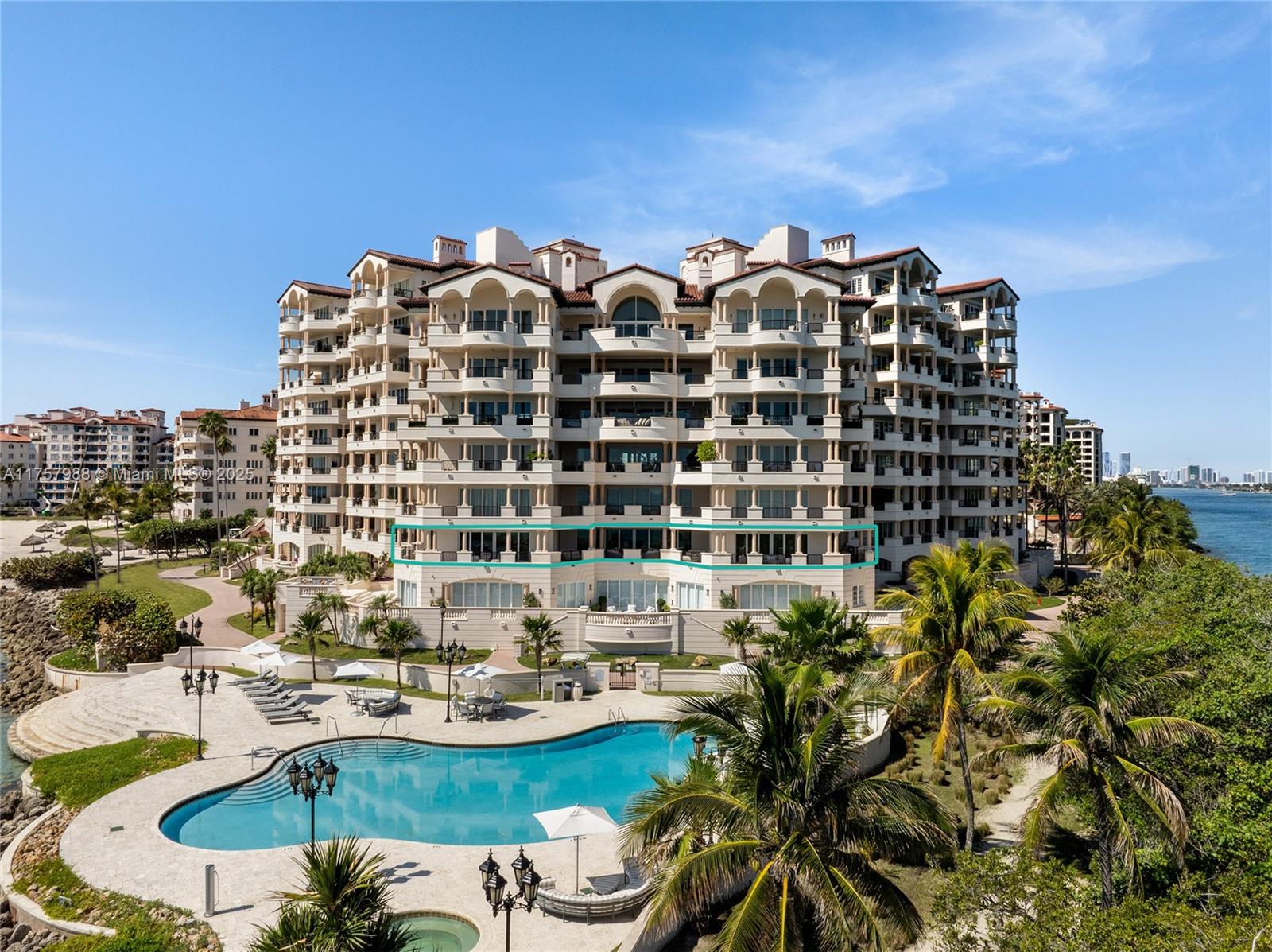 OCEANSIDE @ FISHER ISL CO - Residential