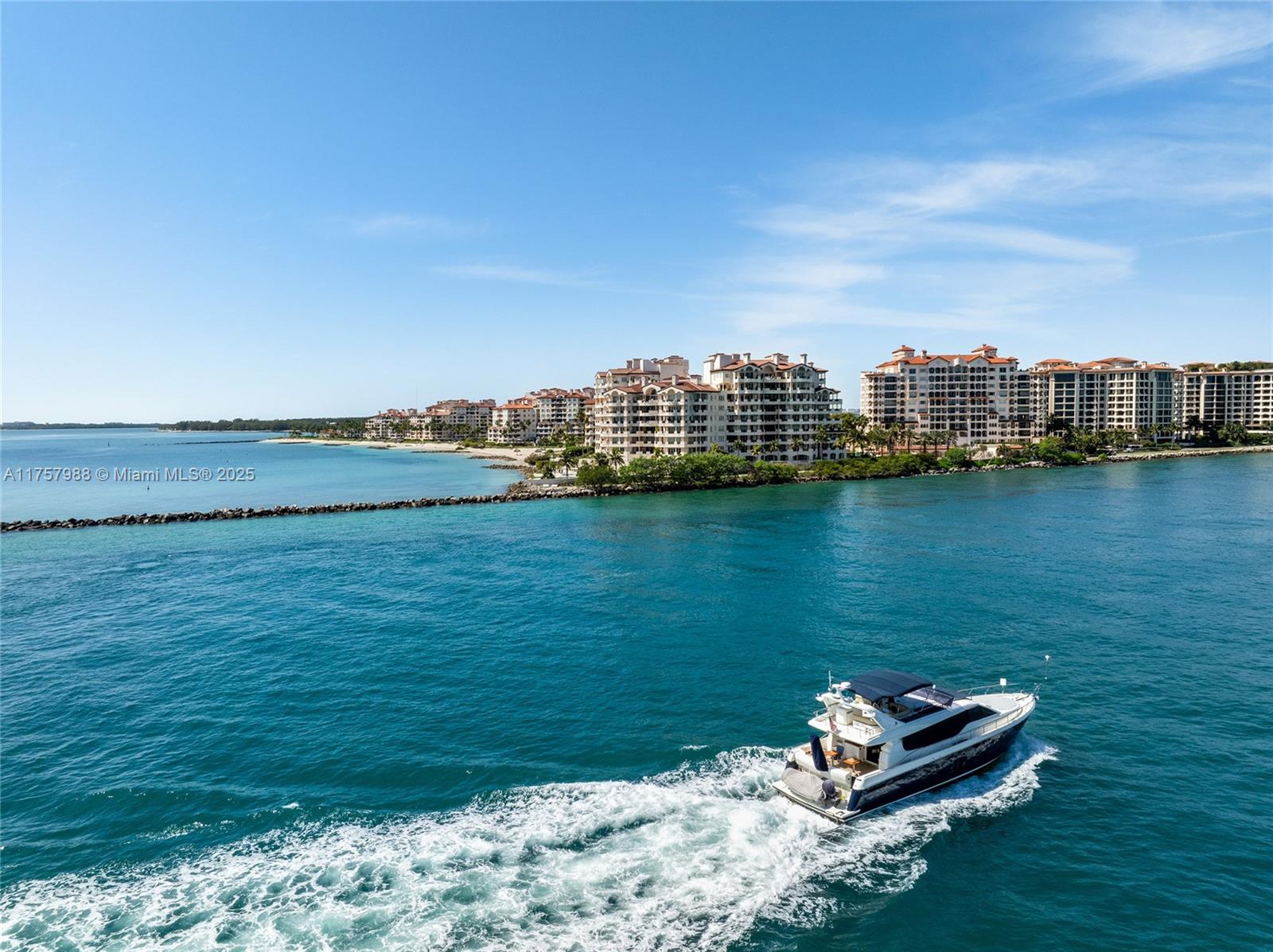 OCEANSIDE @ FISHER ISL CO - Residential