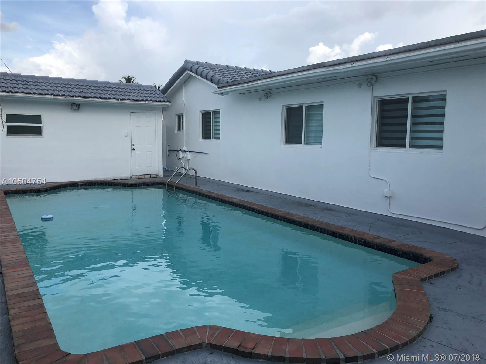 CORAL WEST HGTS - Residential