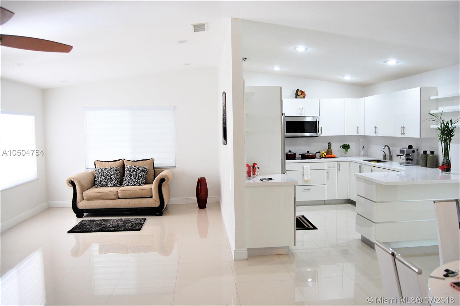 CORAL WEST HGTS - Residential