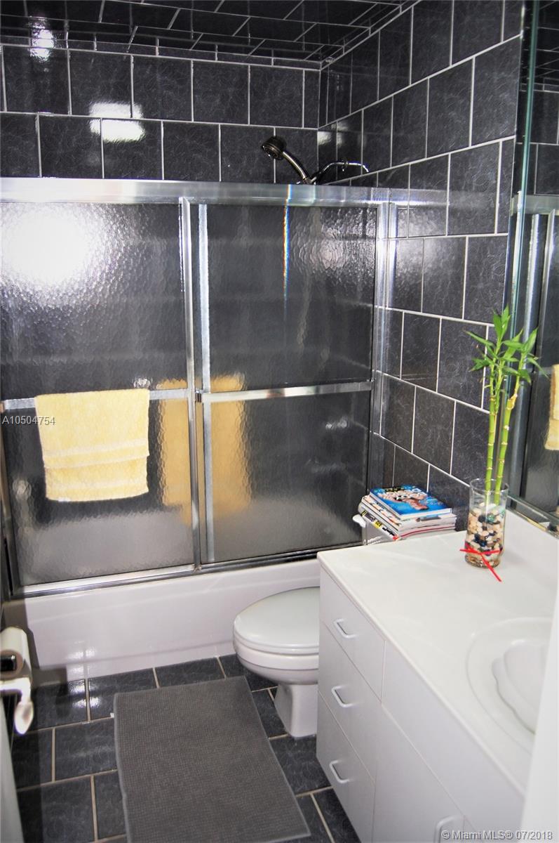 CORAL WEST HGTS - Residential