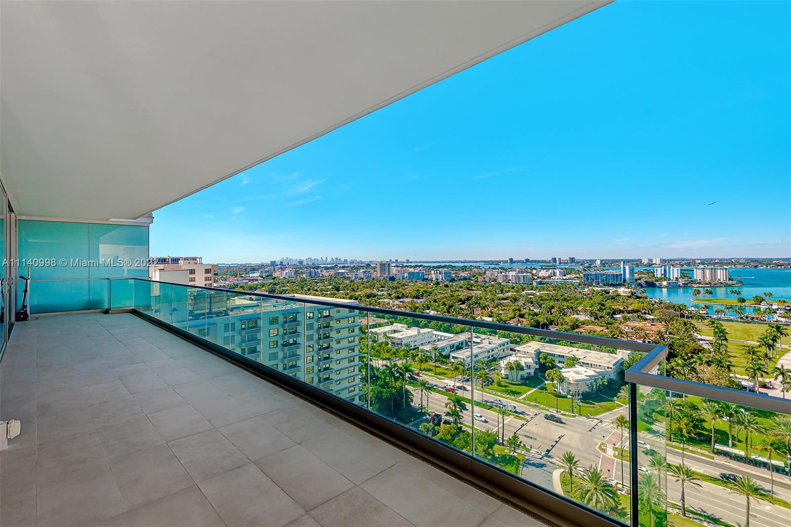 OCEANA BAL HARBOUR CONDO - Residential