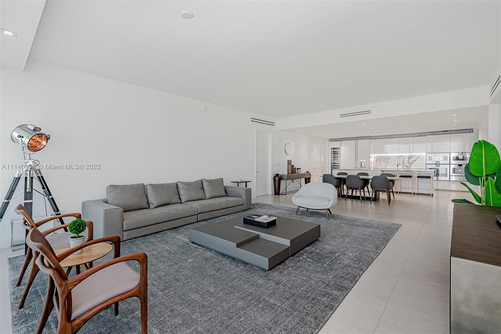 OCEANA BAL HARBOUR CONDO - Residential