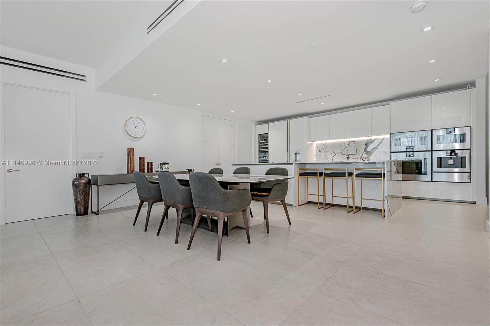 OCEANA BAL HARBOUR CONDO - Residential