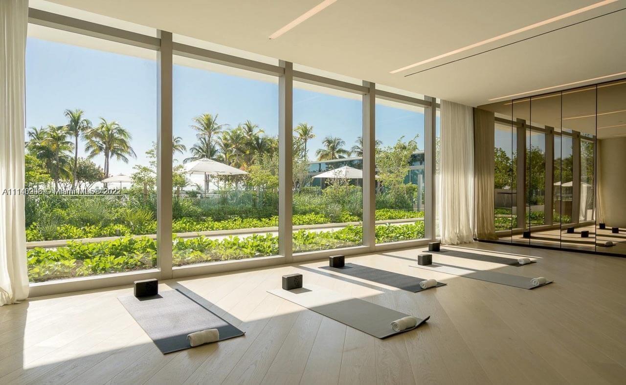 OCEANA BAL HARBOUR CONDO - Residential
