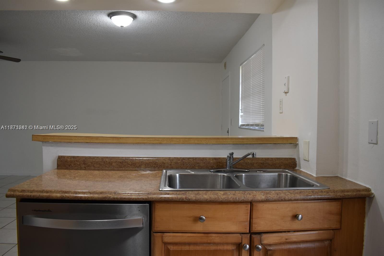 FAIRWAYS OF CORAL SPRINGS - Residential