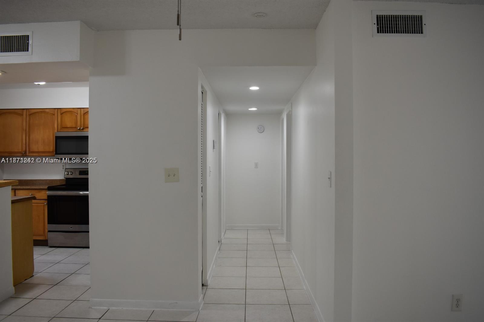 FAIRWAYS OF CORAL SPRINGS - Residential