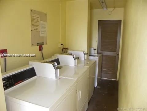 FAIRWAYS OF CORAL SPRINGS - Residential