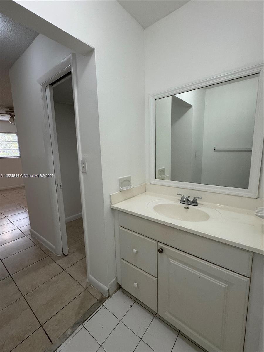 FAIRWAYS OF CORAL SPRINGS - Residential