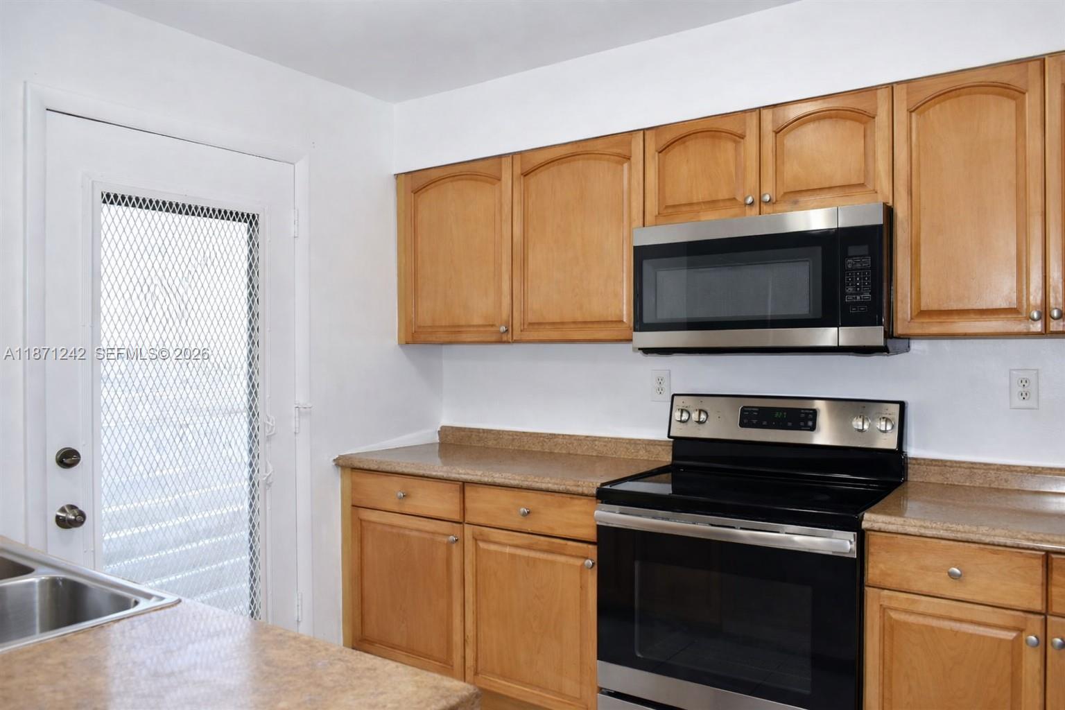 FAIRWAYS OF CORAL SPRINGS - Residential