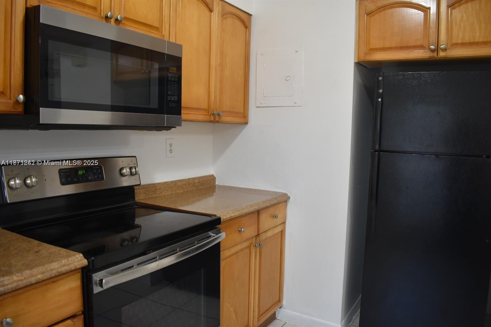 FAIRWAYS OF CORAL SPRINGS - Residential