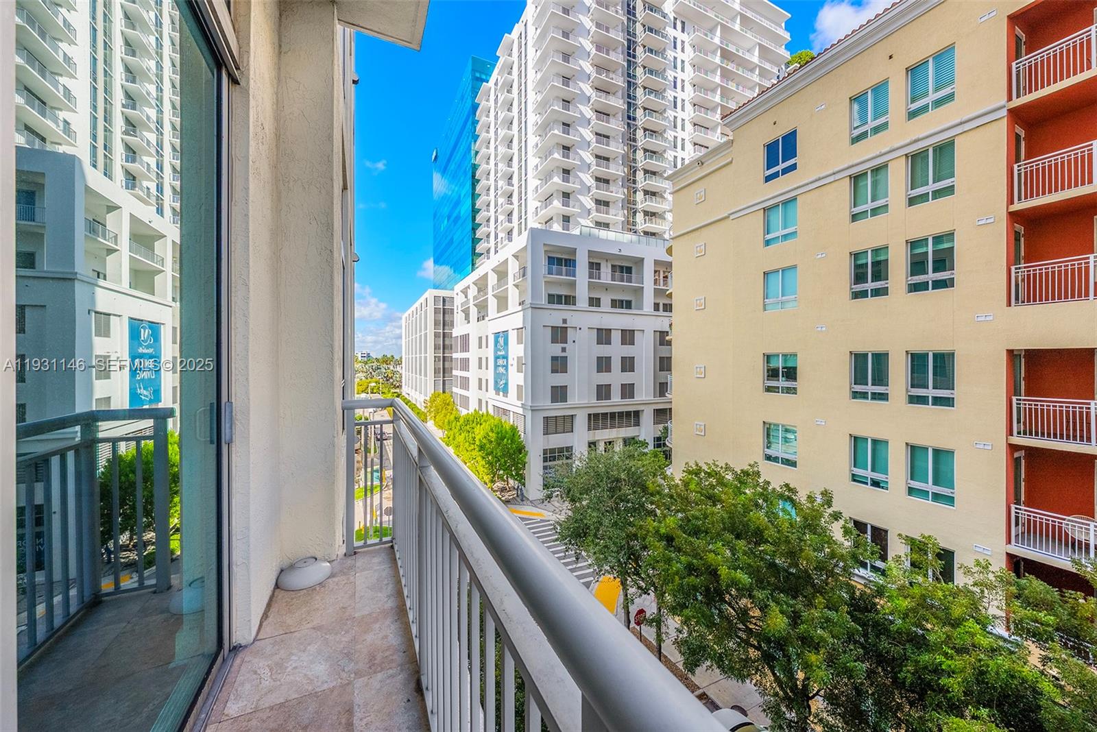 METROPOLIS II AT DADELAND - Residential