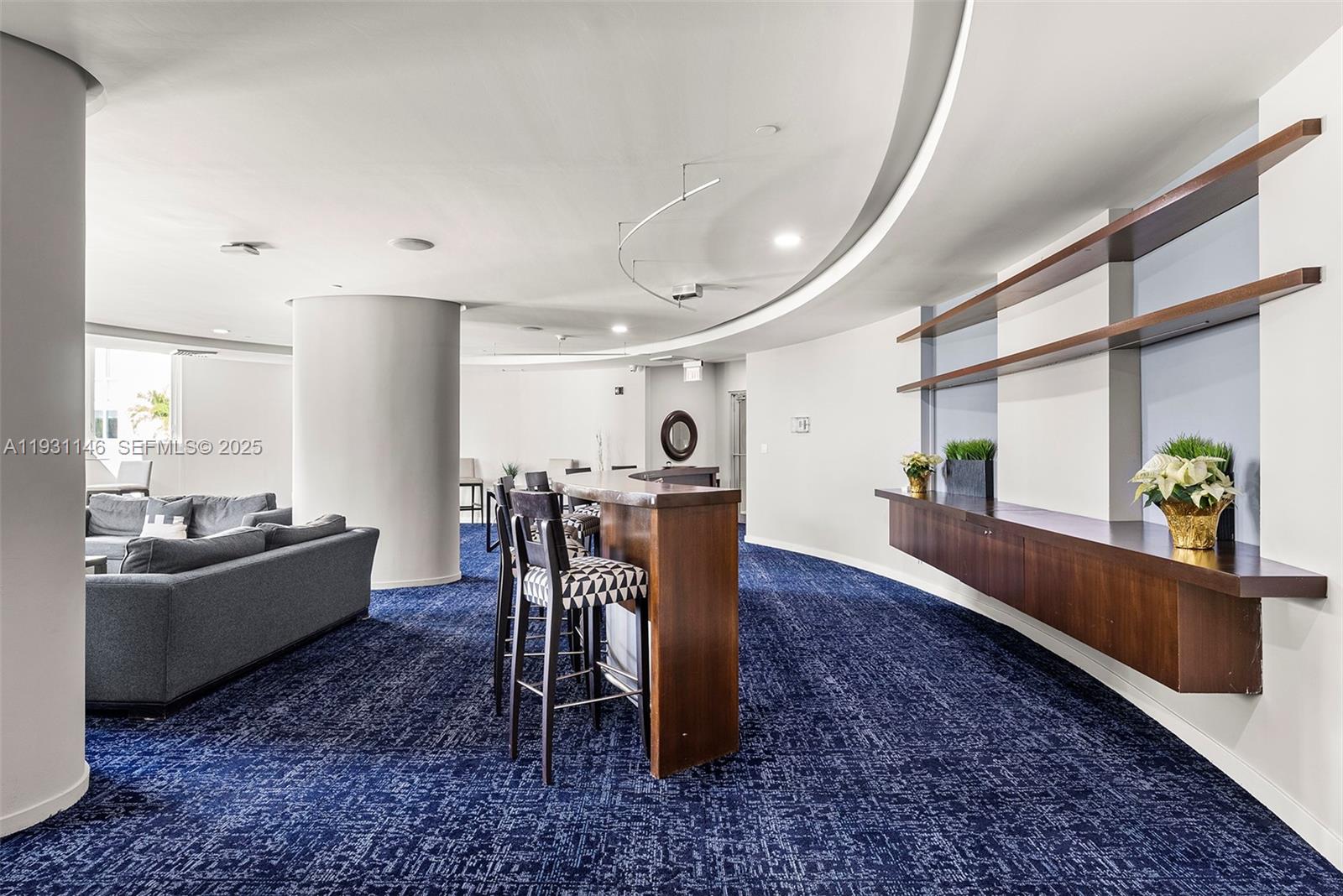 METROPOLIS II AT DADELAND - Residential