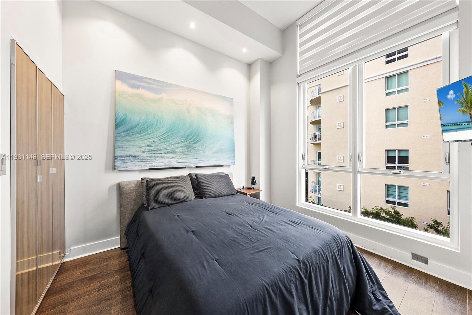 METROPOLIS II AT DADELAND - Residential