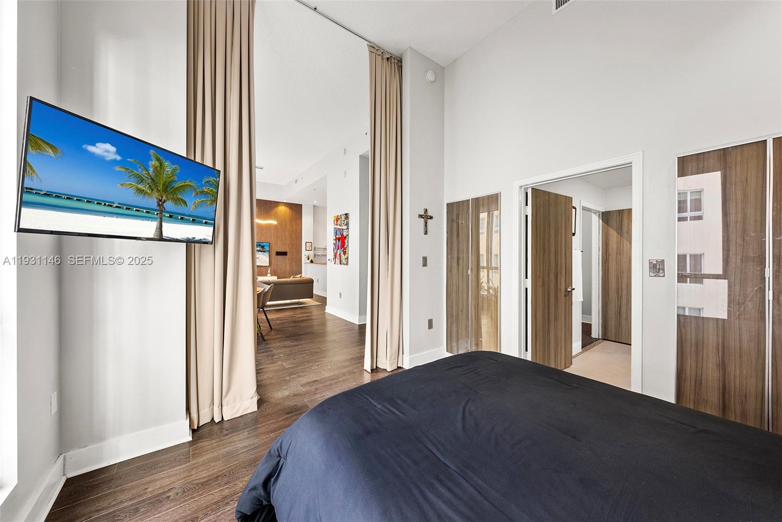 METROPOLIS II AT DADELAND - Residential