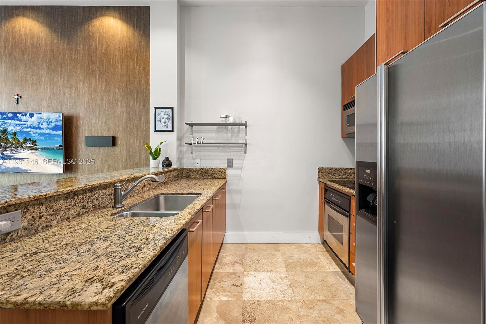 METROPOLIS II AT DADELAND - Residential