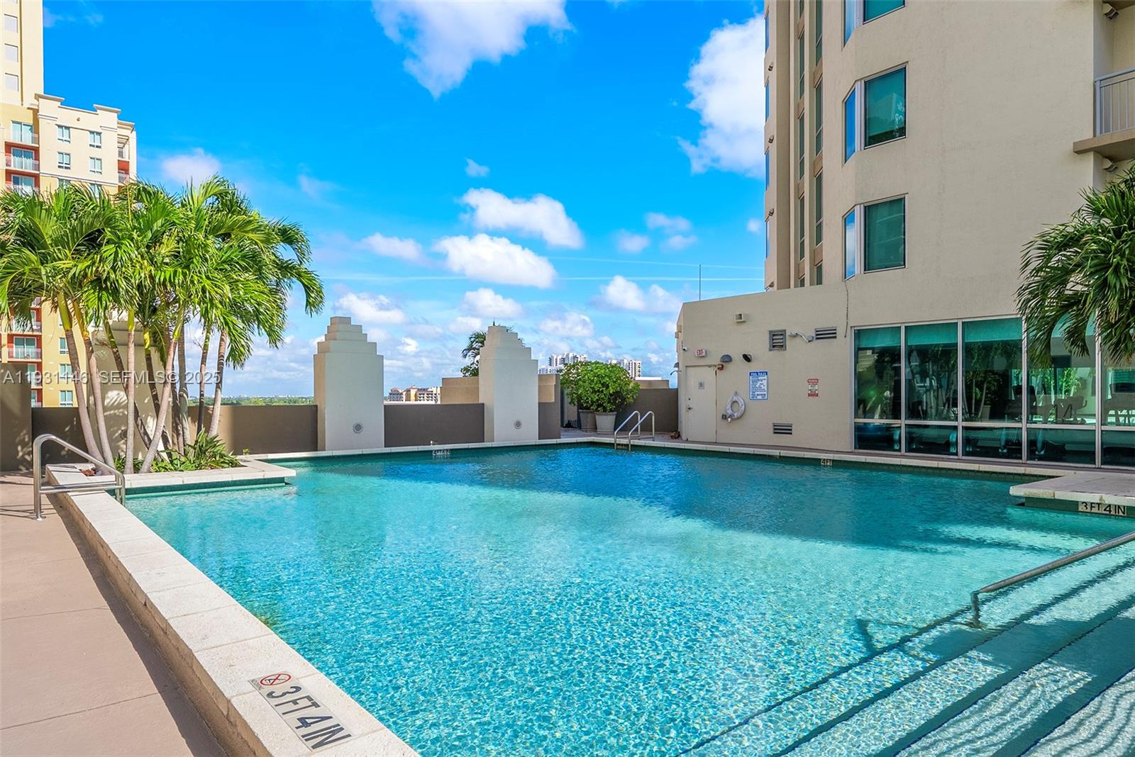 METROPOLIS II AT DADELAND - Residential