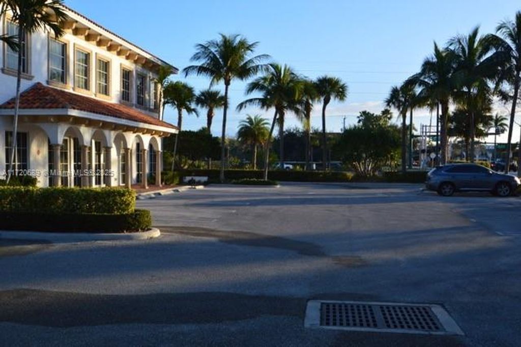 Photo of 400 N Cypress Dr #6&amp;7, Tequesta, FL 33469 (MLS # A11720689)