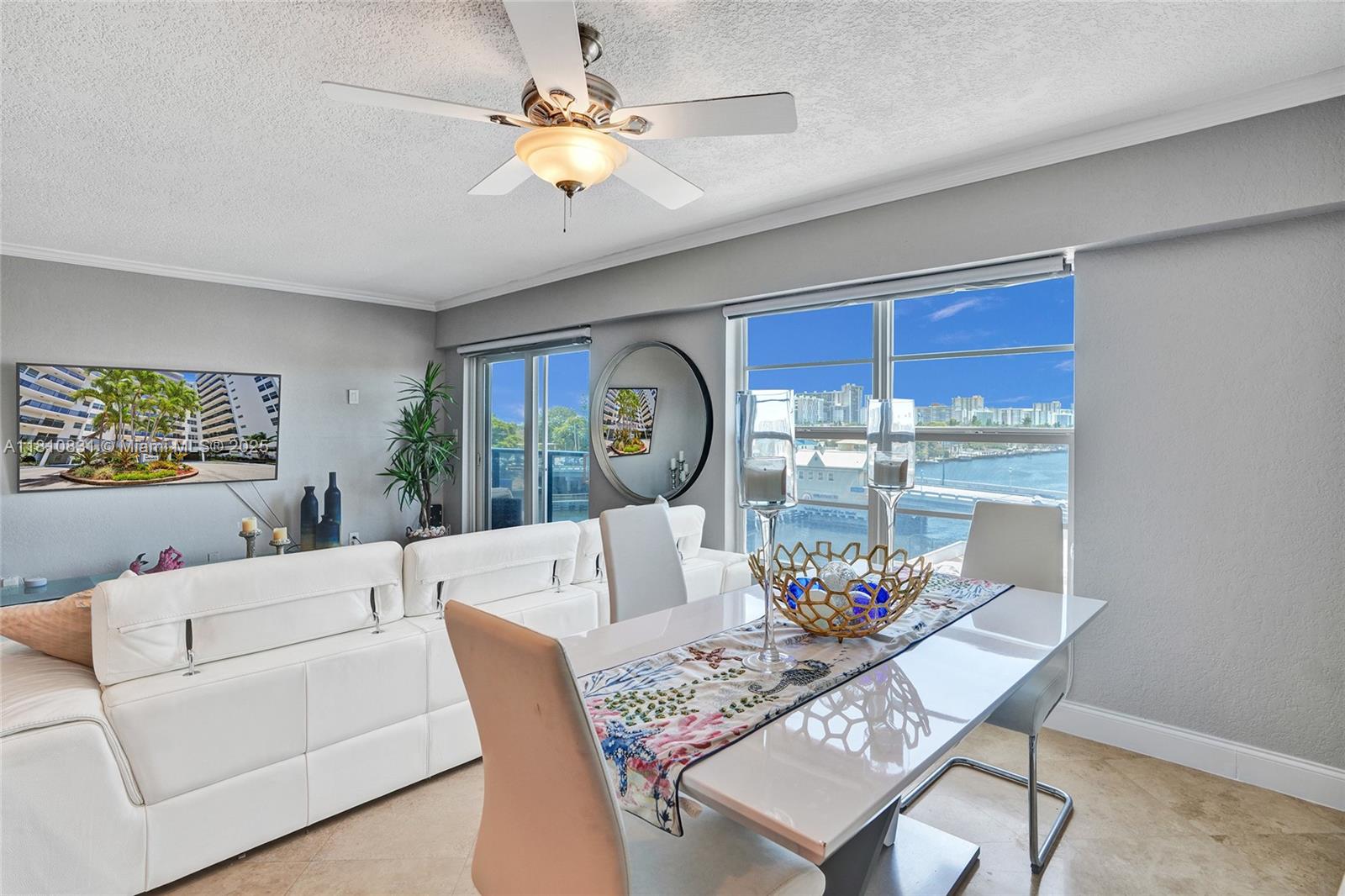 WARWICK CONDO - Residential Lease