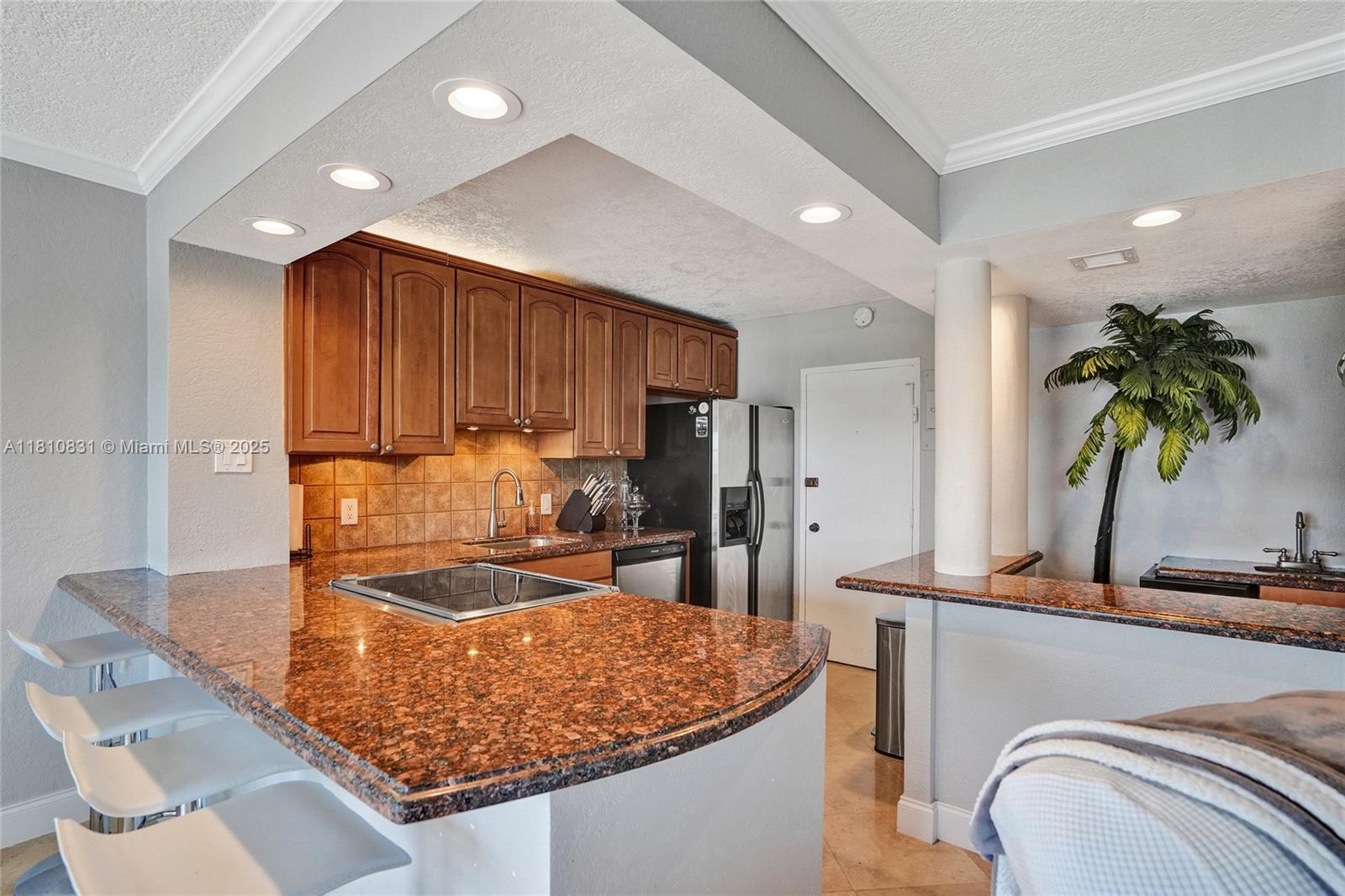 WARWICK CONDO - Residential Lease