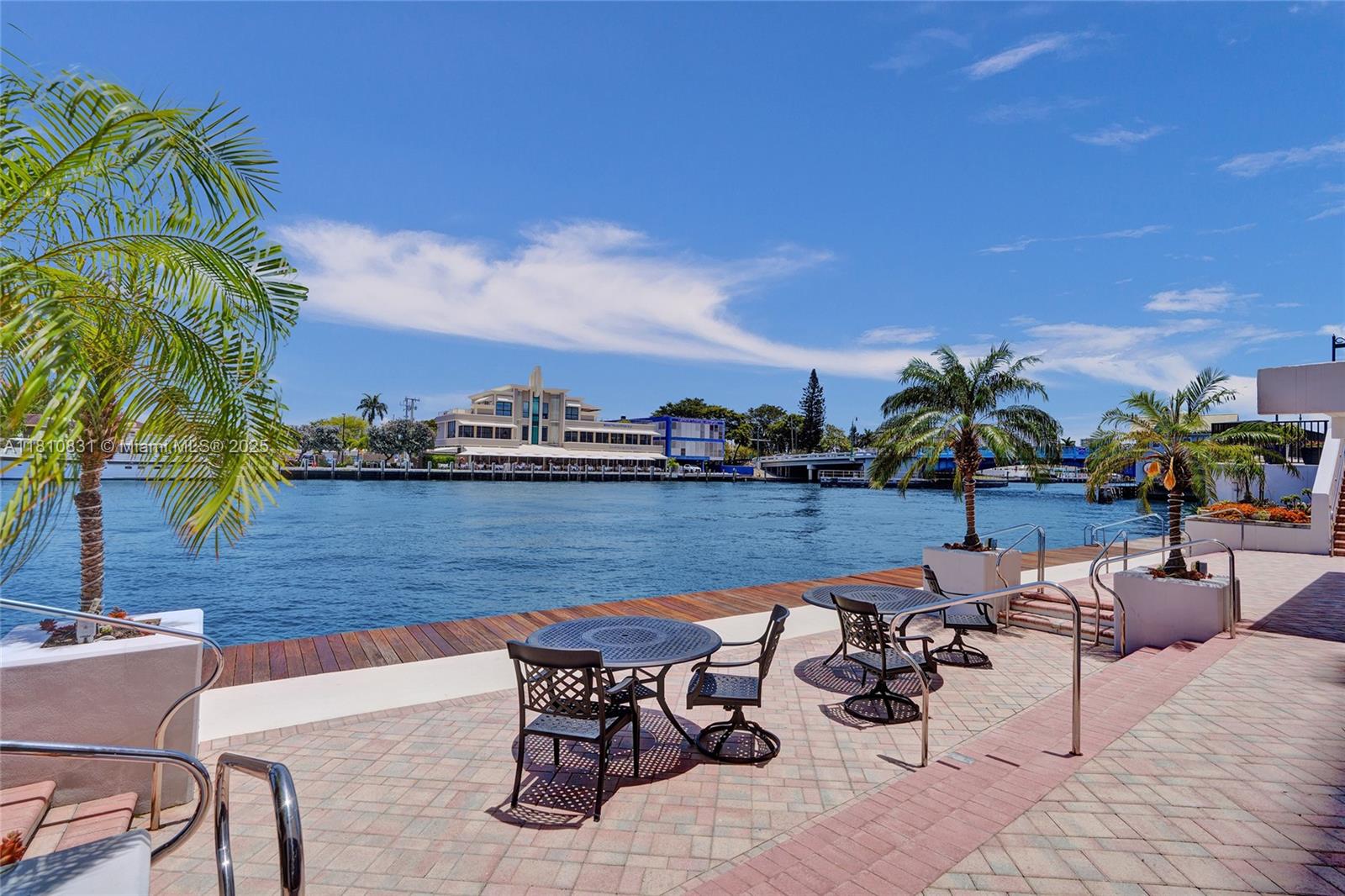 WARWICK CONDO - Residential Lease