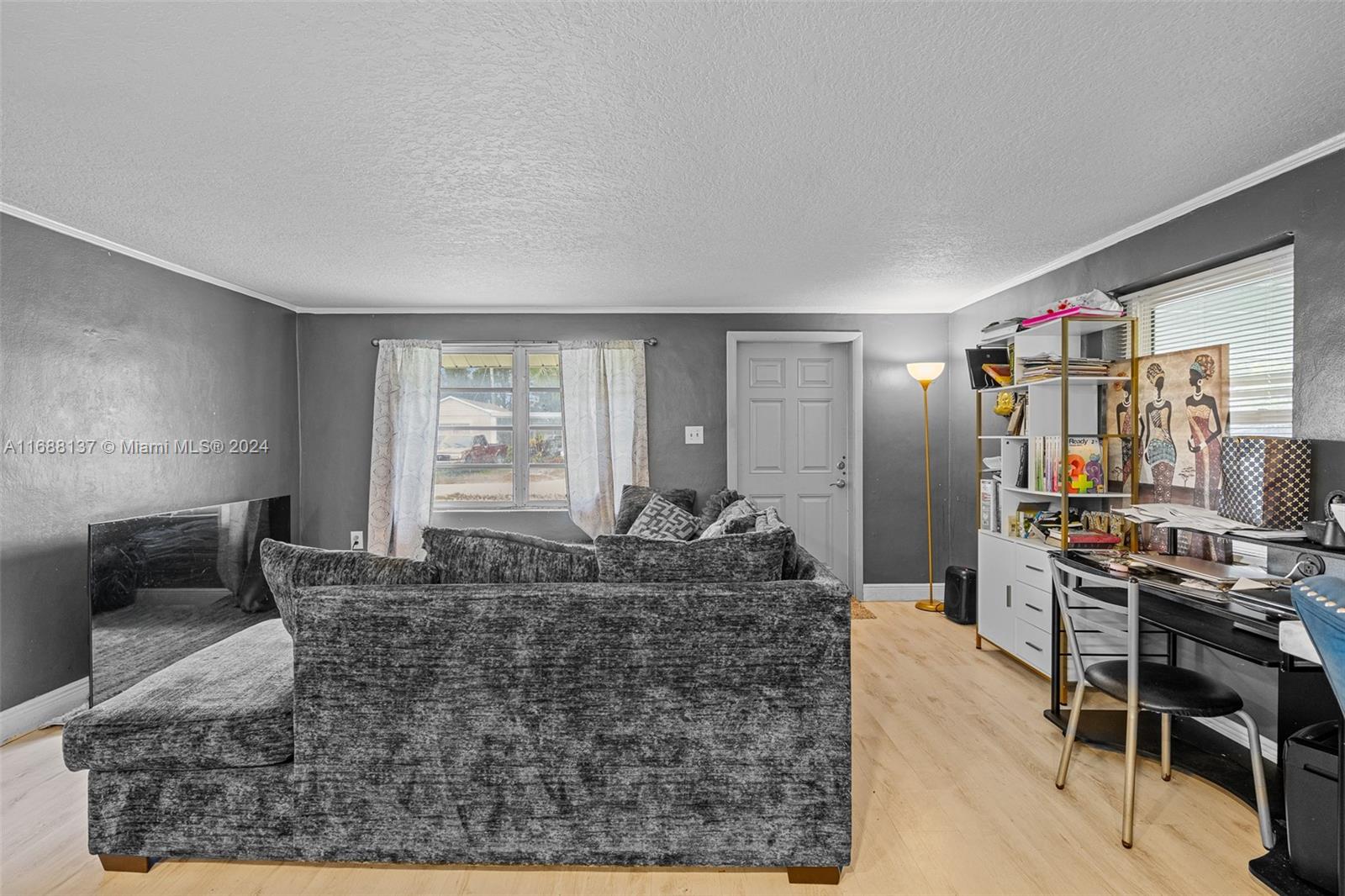 RIDGE GROVE - Residential