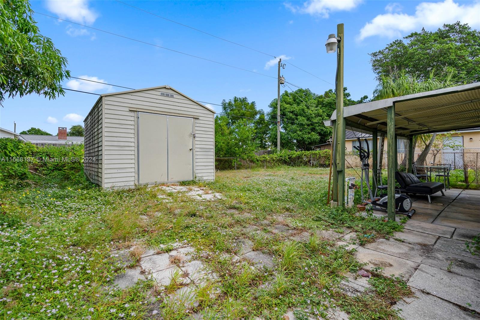 RIDGE GROVE - Residential