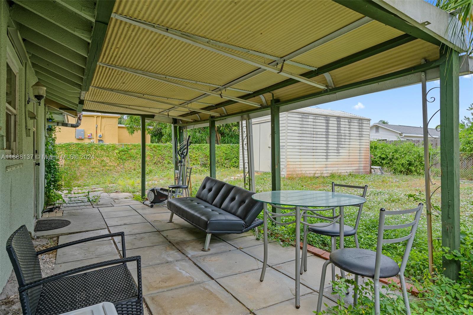 RIDGE GROVE - Residential
