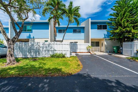 22315 SW 103rd Ave Cutler Bay FL 33190