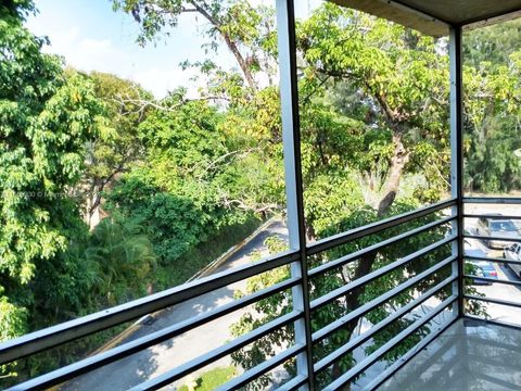 A home in Deerfield Beach