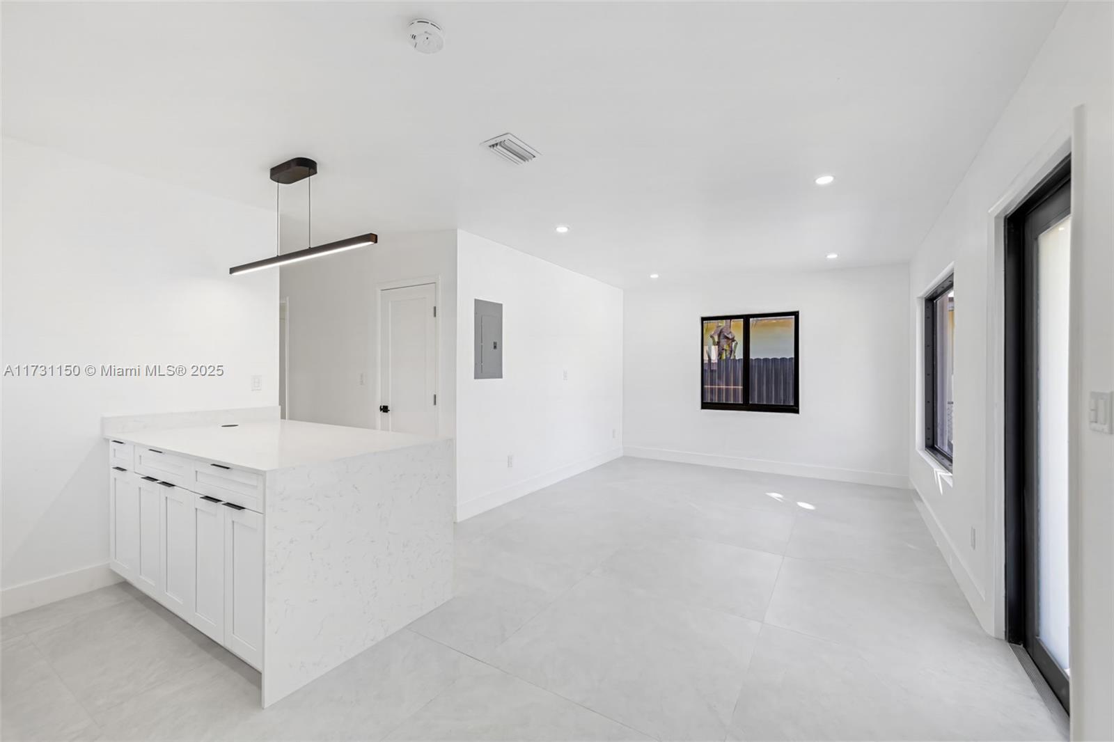 LAUDERDALE MANORS REVISED - Residential