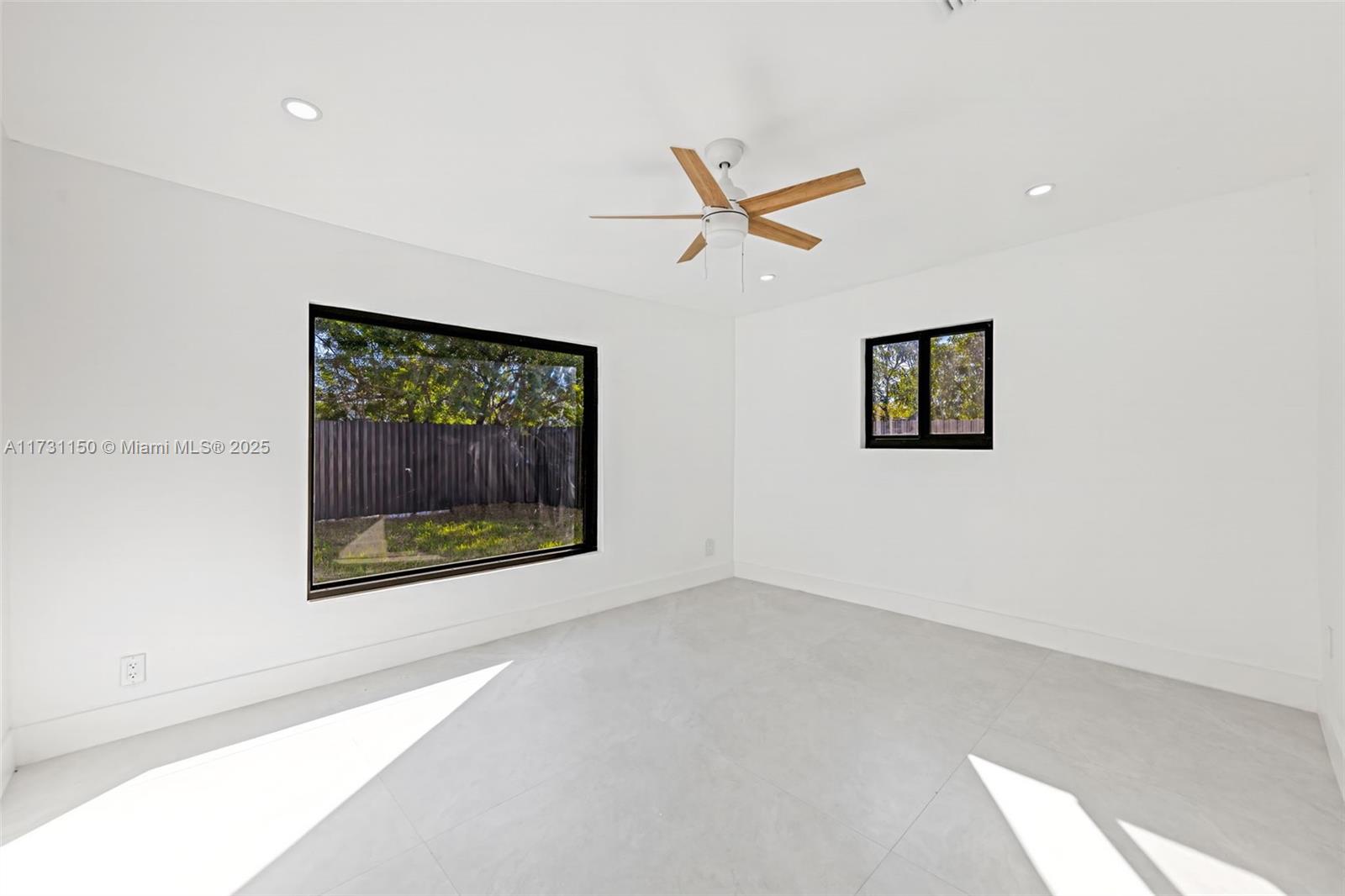 LAUDERDALE MANORS REVISED - Residential