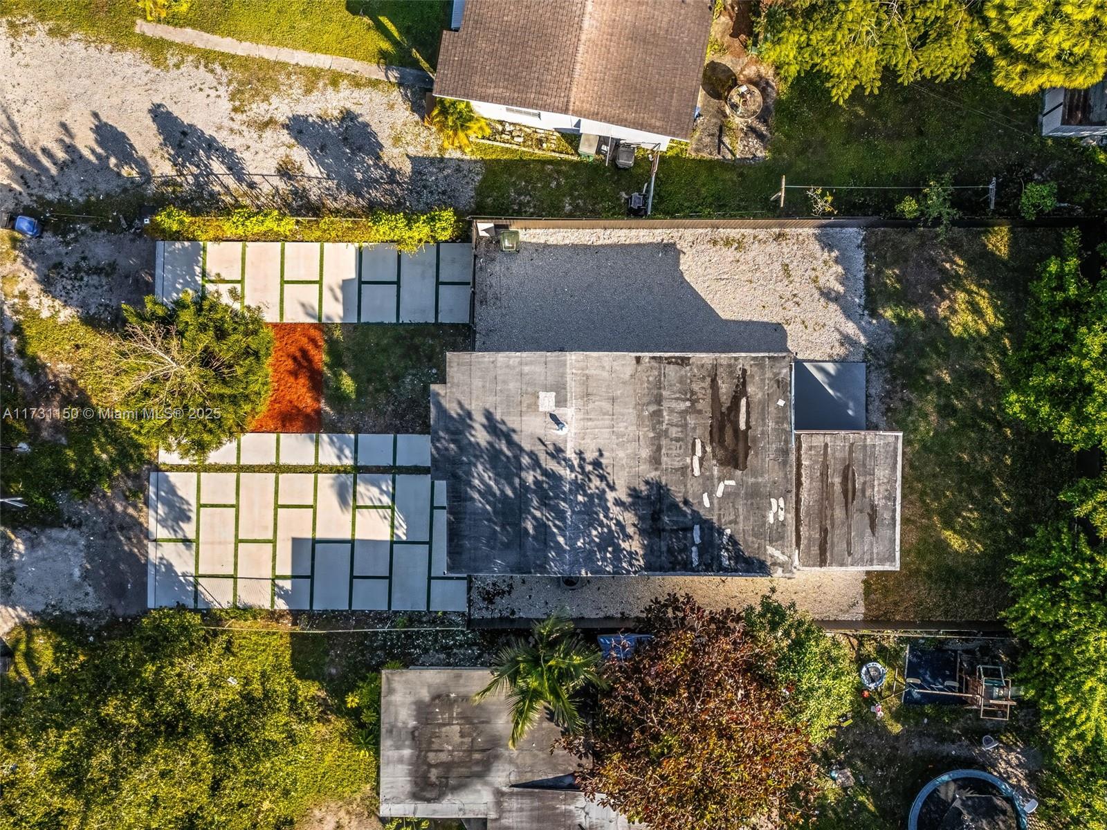 LAUDERDALE MANORS REVISED - Residential